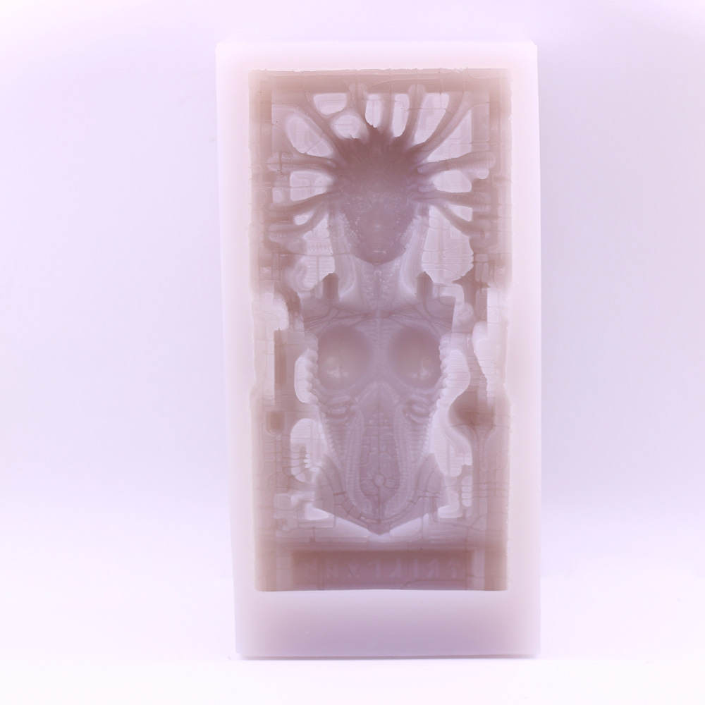 エイリアンクイーンシリコンモールド DIY樹脂石膏工芸品 ハ - Candle. Queen のレビューと価格